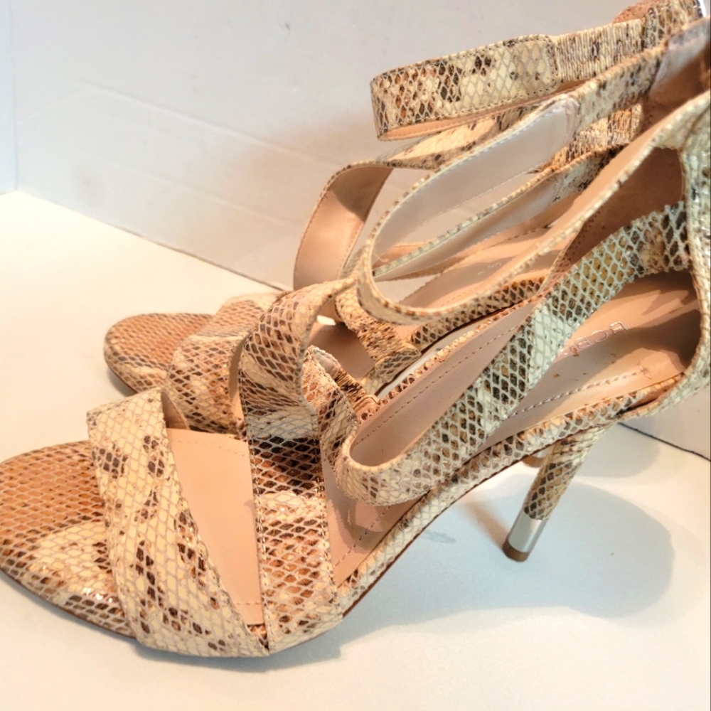 Bcbg Python Print Heels Size 10 - image 8